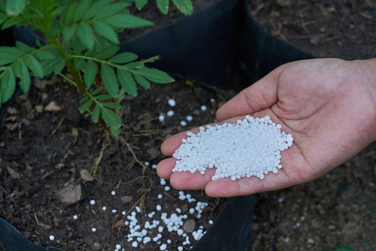 Uses of Granular Urea